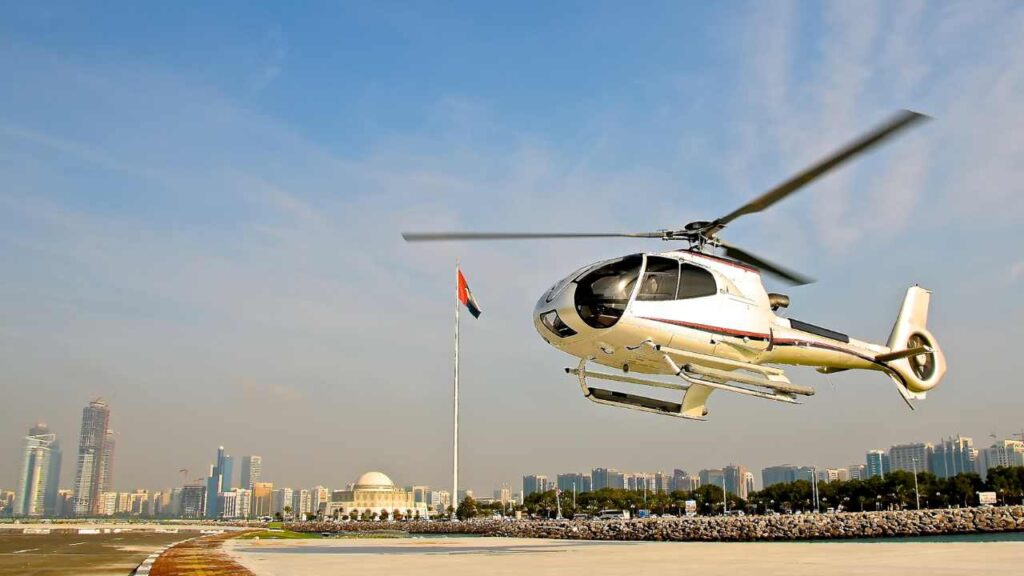 helicopter tour Dubai